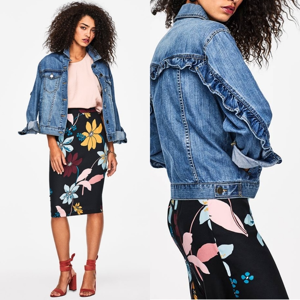 FINAL SALE 🎉Who Wht Wear|Pleated Blk Floral Skirt